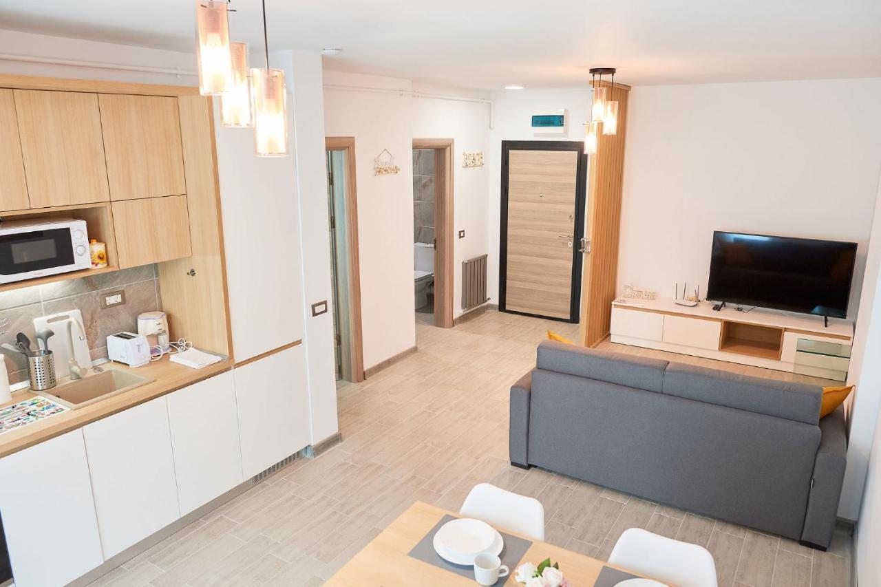 Opal Luxury Apartment 109 Spa N Pool Beach Resort Năvodari Exterior foto